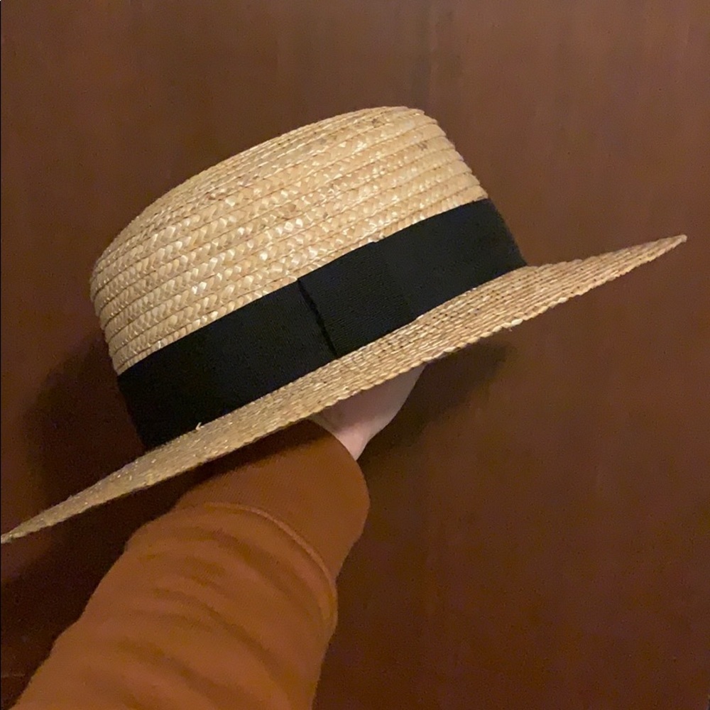 Like new Gigipip straw hat
